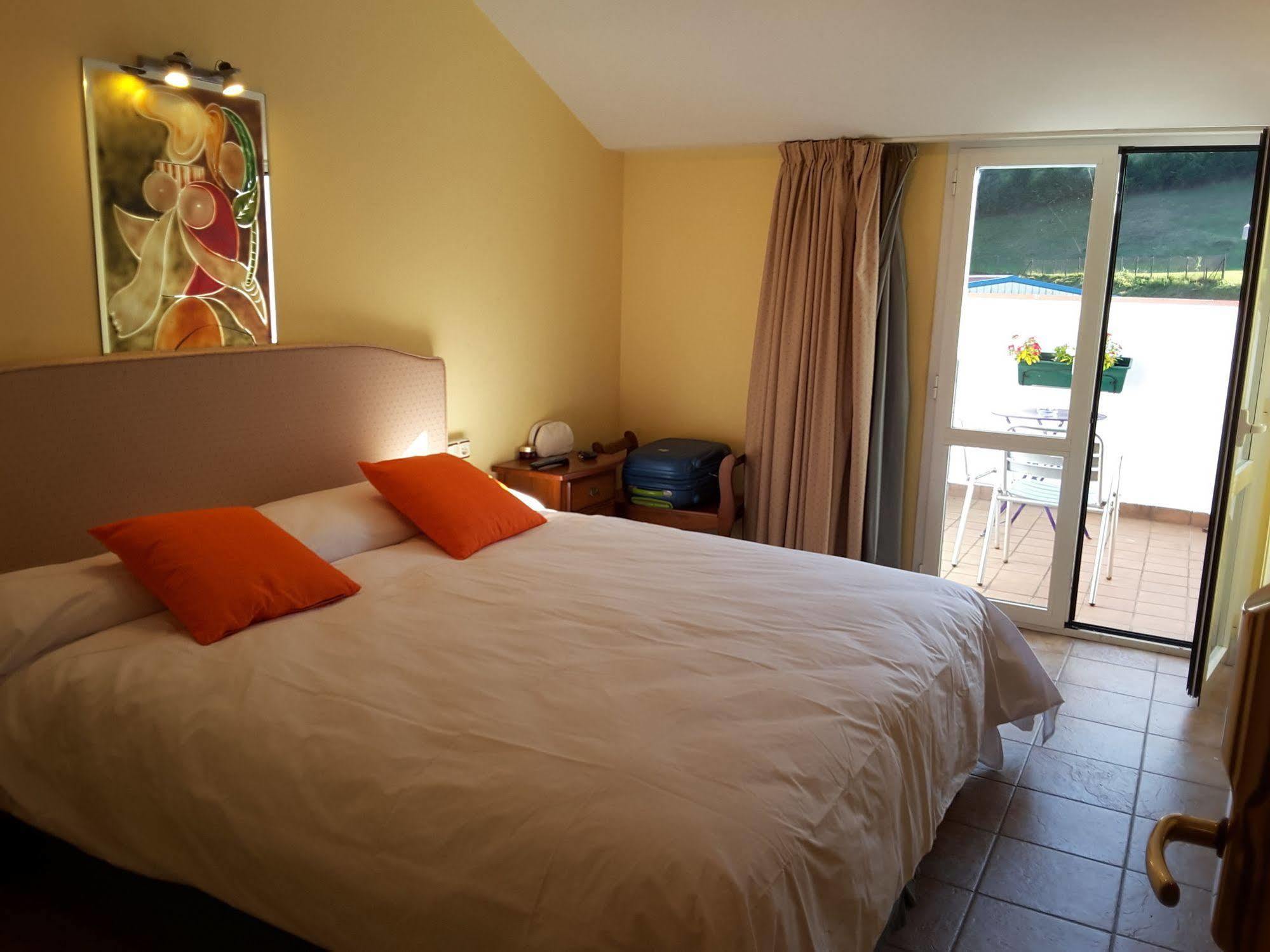 Hostal Jai Alai Leitza  Eksteriør bilde